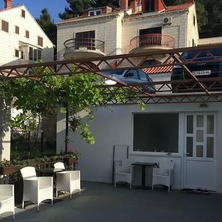 With A Parking Space - 16667 Apartman