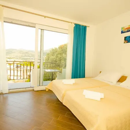 Apartamento With A Parking Space - 16667 Dubrovnik